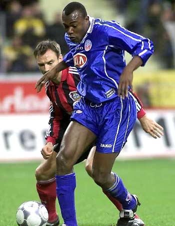 防守中寻找 防守中寻找